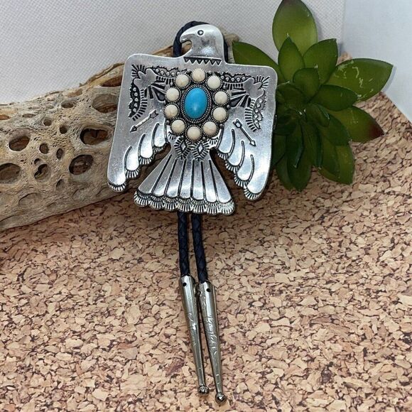 Unique Thunderbird T-Bird White Blue Turquoise Concho Lariat Bolo Tie Wedding - Picture 2 of 16